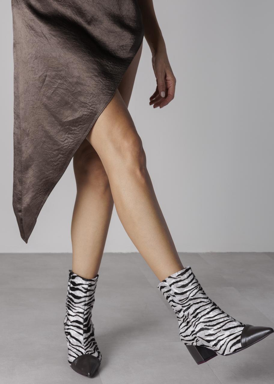 JIMENA GRIS ZEBRA