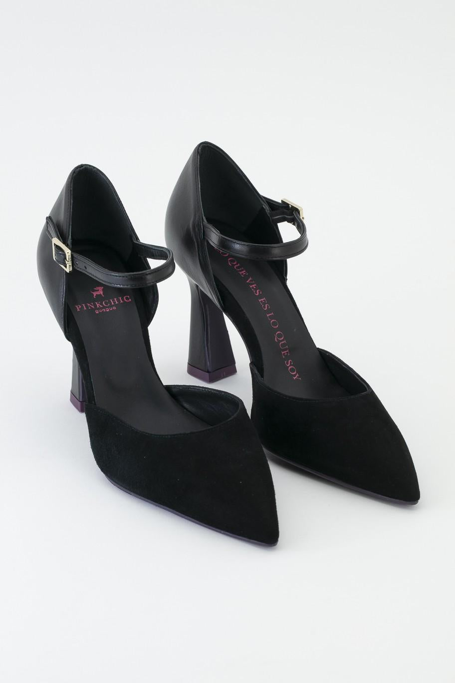 ELENA NEGRO ESENCIAL