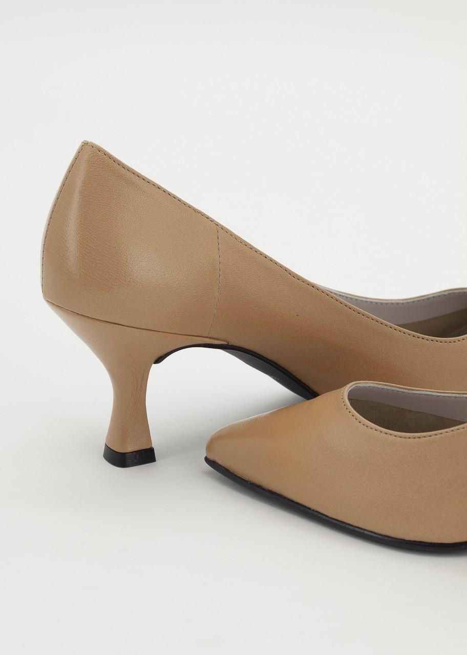 DANIELA CAMEL ESENCIAL