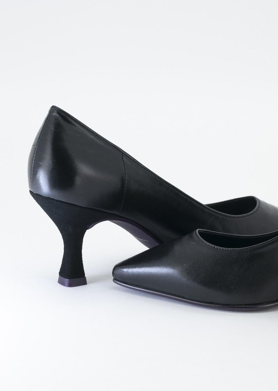 DANIELA NEGRO ESENCIAL