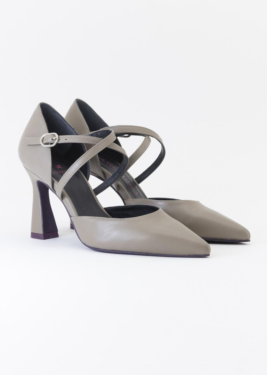 JULIA TAUPE ESENCIAL