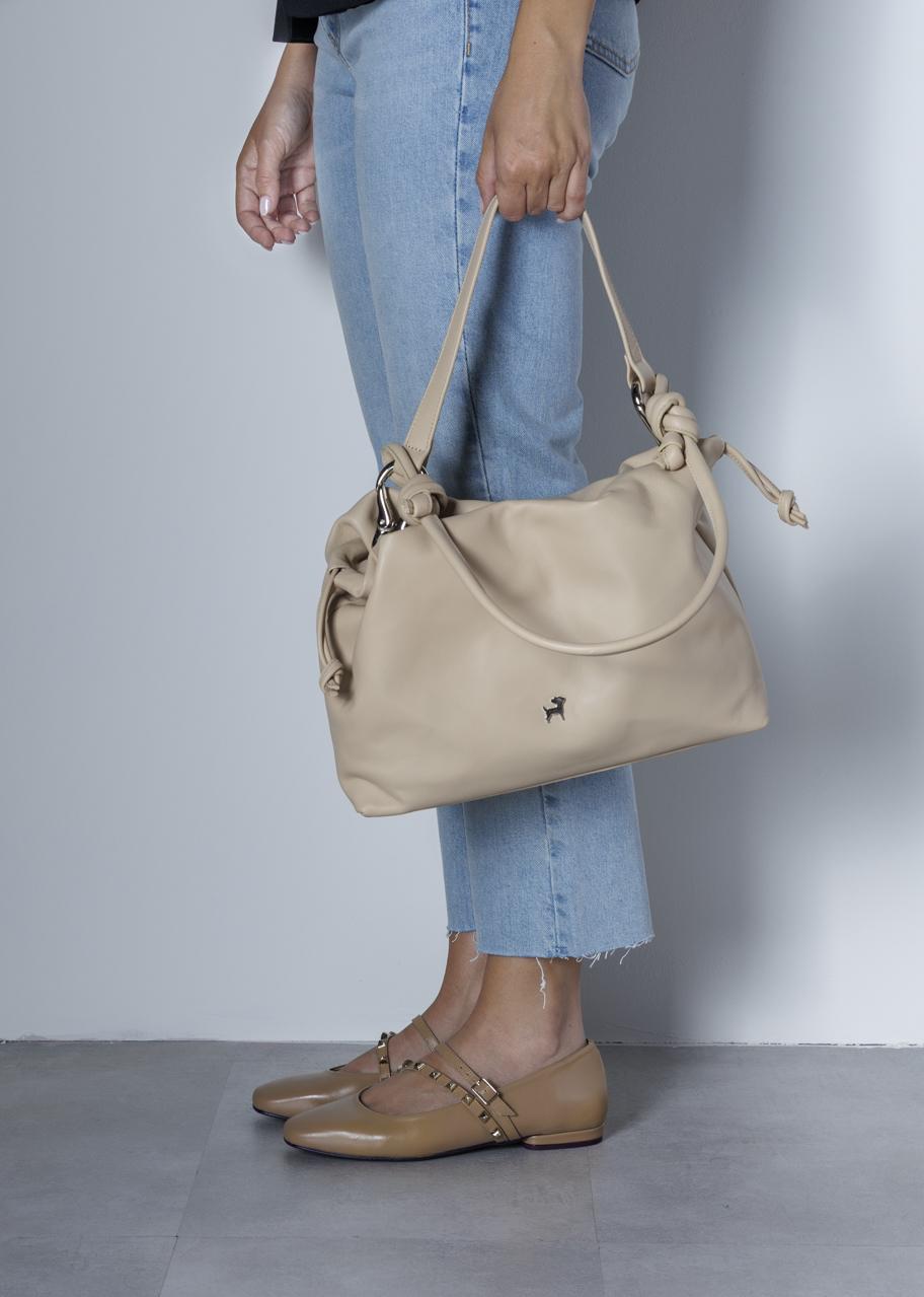 CLAUDIA CAMEL ESENCIAL